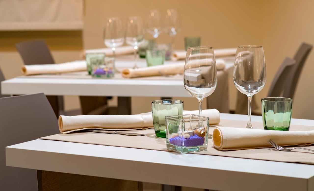 Hotel Solemar SantʼAlessio Siculo Екстериор снимка
